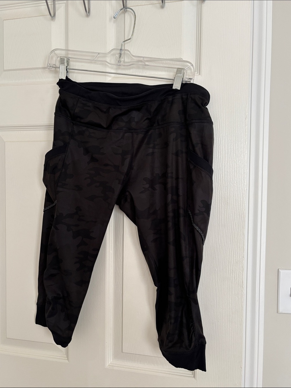 lululemon athletica Black Camo Capris
